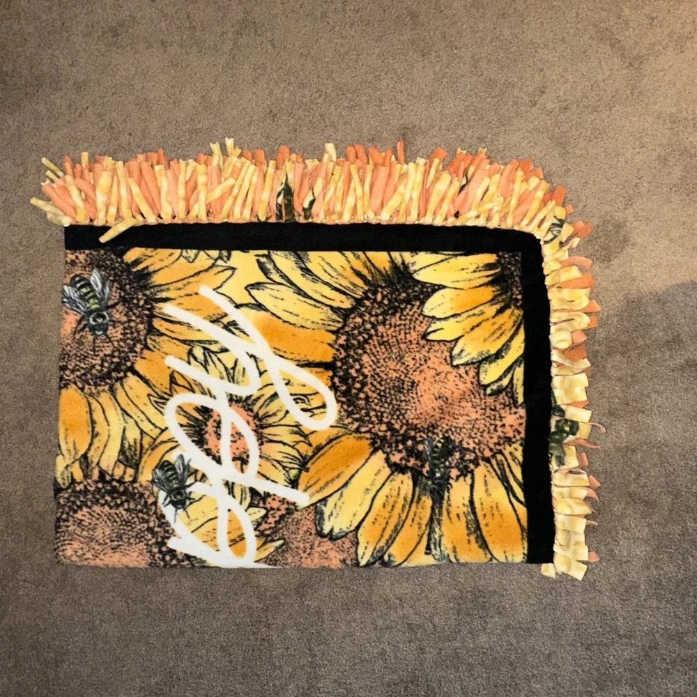 Homemade Sunflower Bee Happy Honeycomb Fringed Throw Blanket Yellow Black 60x50